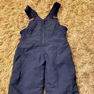 Snow pants overall